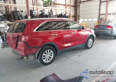 2017 Kia Sorento 2.4L Lx из США, поврежденный, VIN 5XYPG4A32HG205576